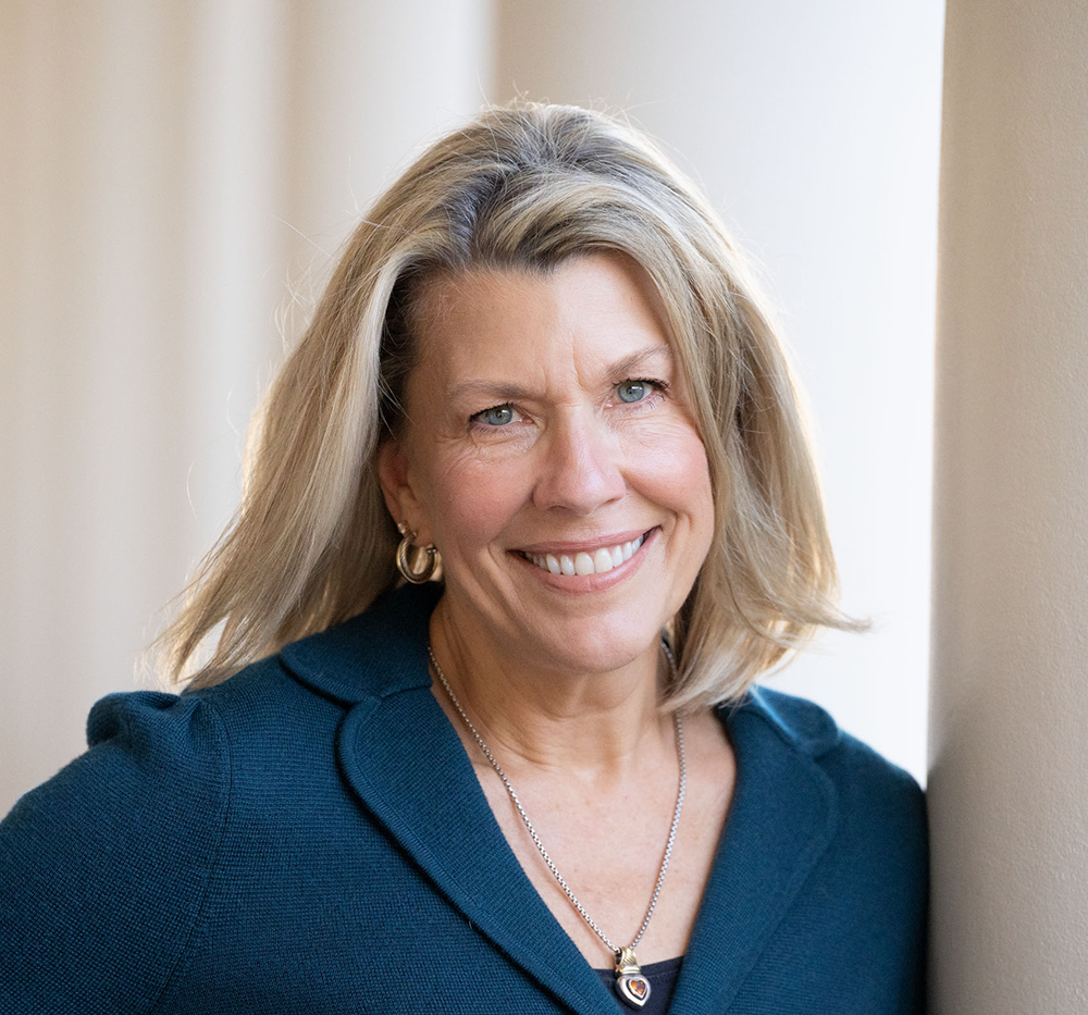 Melissa Lubin smiling on UVA Grounds