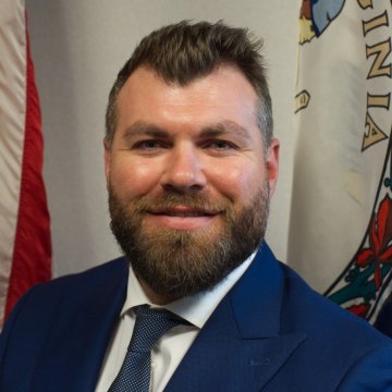 Dillon Taylor Headshot